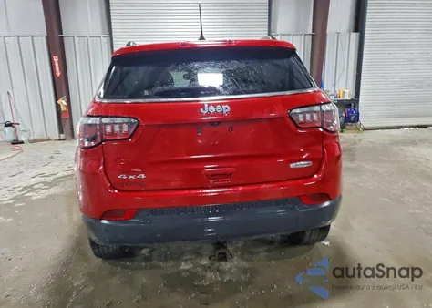 2017 Jeep Compass Latitude z USA, uszkodzony, nr VIN 3C4NJDBB3HT628531
